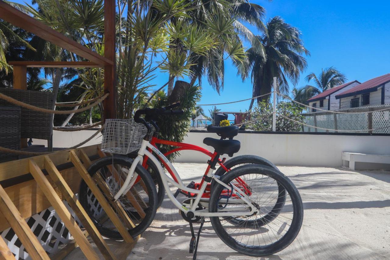 Treetops Hotel Caye Caulker Esterno foto