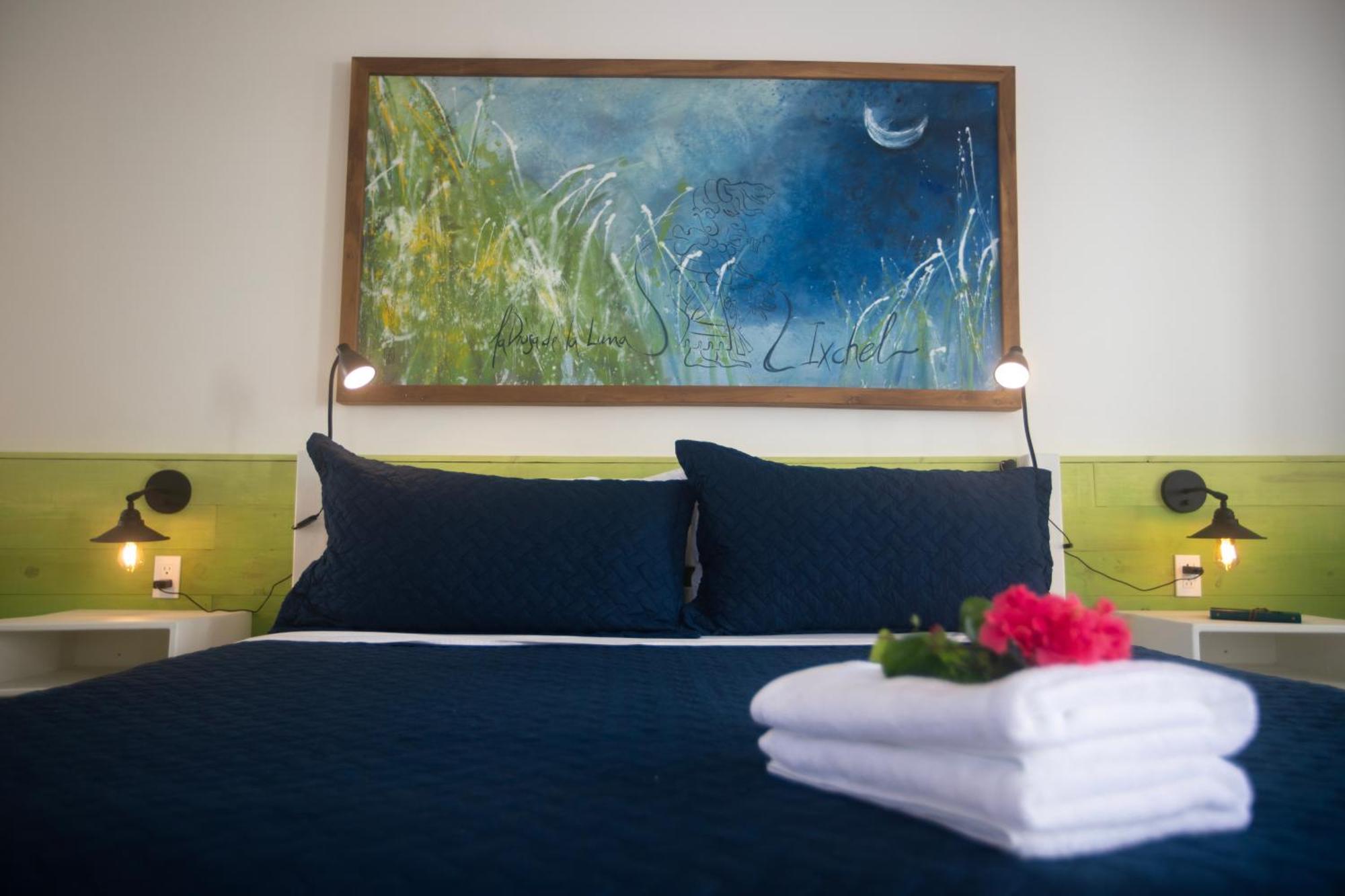 Treetops Hotel Caye Caulker Esterno foto