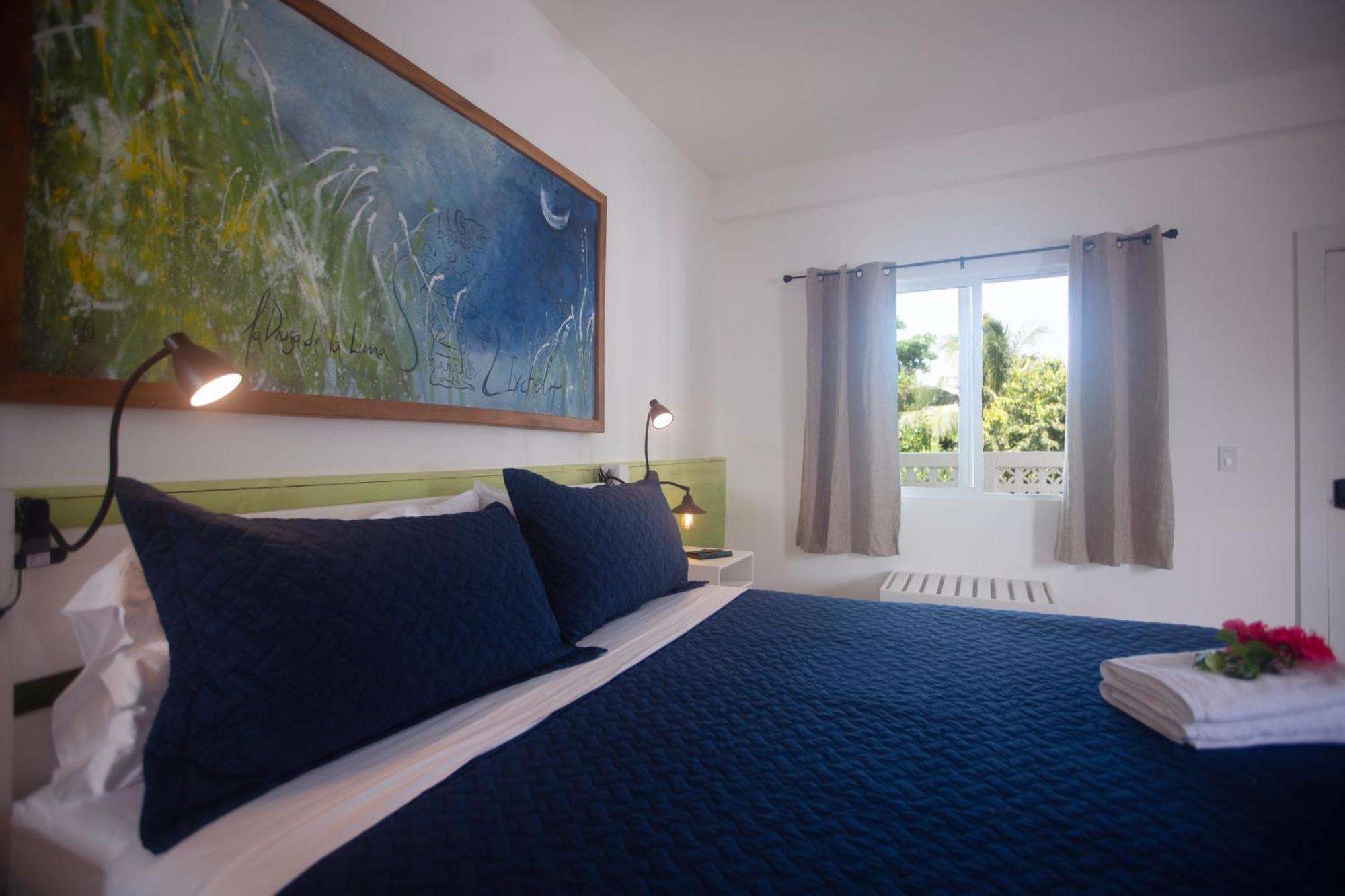 Treetops Hotel Caye Caulker Esterno foto
